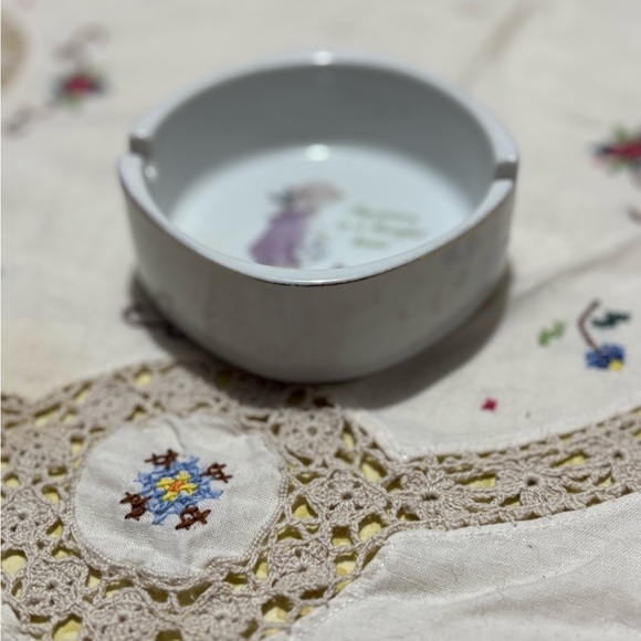 Vintage Holly Hobbie Ashtray - Picture 2 of 8